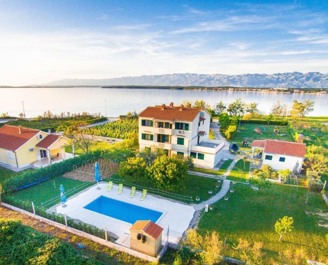 Aenona Sea View Apartments Нін Екстер'єр фото