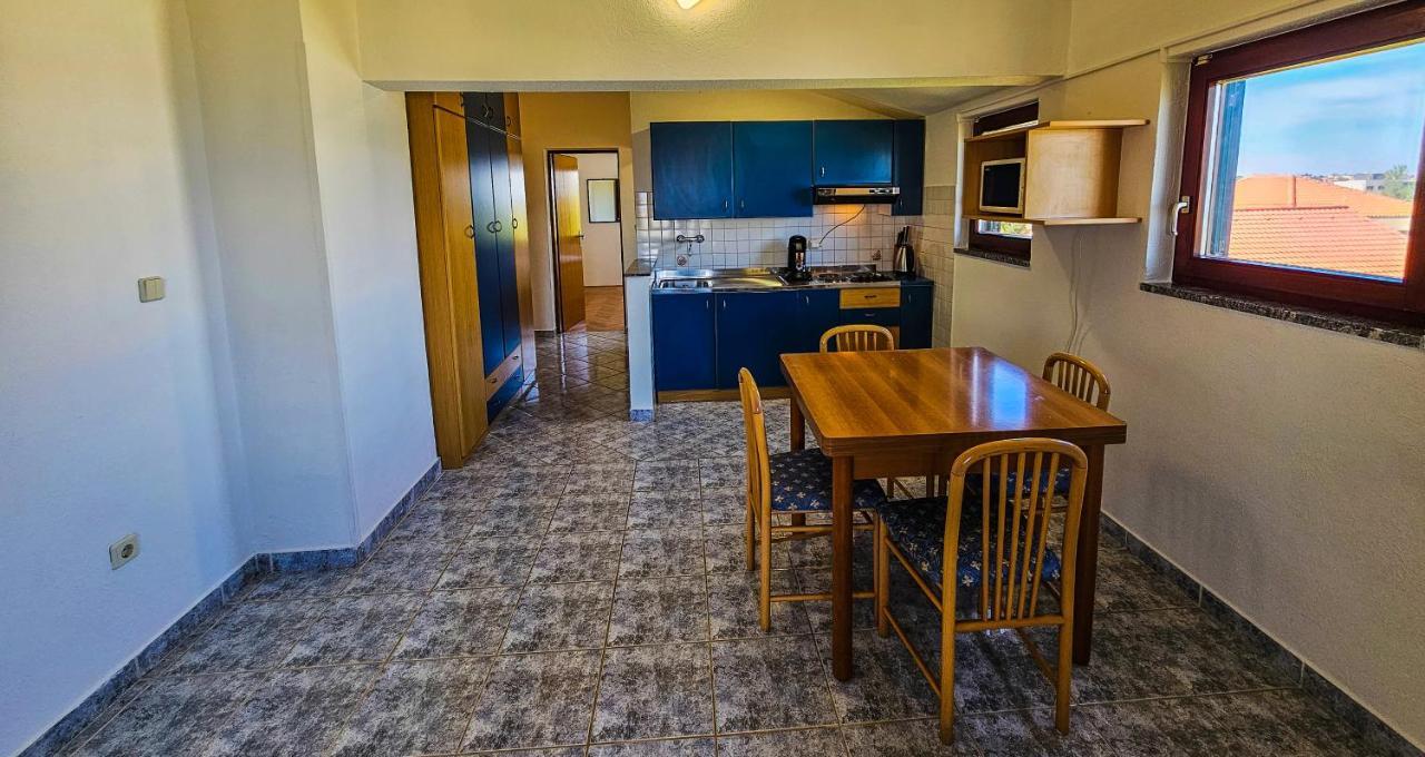 Aenona Sea View Apartments Нін Екстер'єр фото